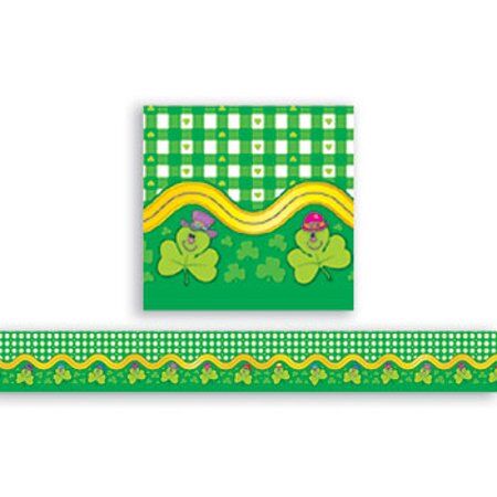 Pop-Apart Borders: Shamrocks And Gingham XCD4022